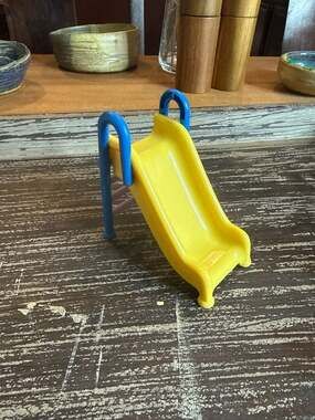 Bluey Deluxe Park Playset Replacement Yellow and Blue Toy Slide
